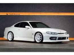 定休日は日曜日と月曜日となっております。事前にご連絡を頂けますと幸いです。（04-7168-0924）