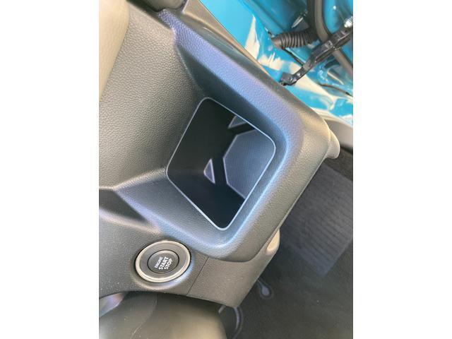 使い勝手の良いドリンクホルダーがあります