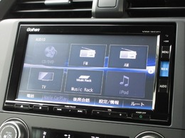 ナビゲーションはギャザズメモリーナビ（VXM-185VFi）を装着しております。AM、FM、CD、DVD再生、Bluetooth、音楽録音再生、フルセグTVがご使用いただけます。
