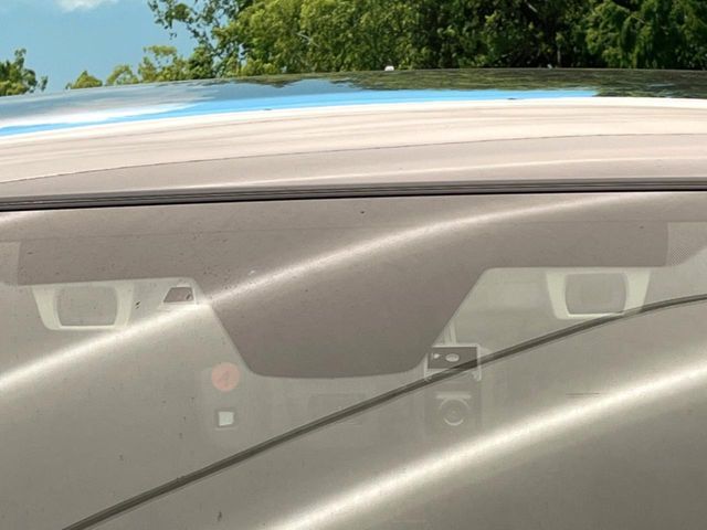 【アイサイトセイフティプラス】「リアビークルディティクション」「ハイビームアシスト」「フロント/サイドビューモニター」により死角を減らし、より安全なドライブを支援してくれる安心の1台です♪