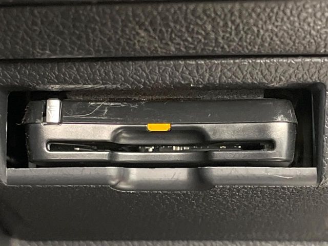 【ETC】高速道路の料金所をストレスなく通過！話題のスポットやサービスエリアに多い「スマートIC」利用時は必須のアイテムです。当店でセットアップを実施、ご納車当日からすぐにご利用いただけます！