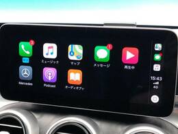 ●Apple　Car　Play：スマホとの有線接続で、ナビ・オーディオ再生などスマホのアプリ機能が画面でも使える便利機能です！