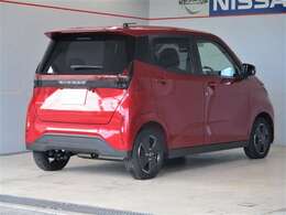 電気自動車の軽だから、運転ラクラク！力強い加速は軽ターボ車の2倍！スムーズな発信で運転が楽しくなる。