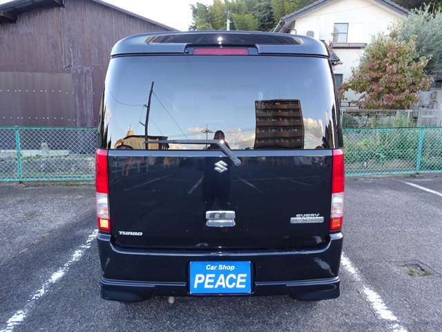 タイヤの保管に困ってませんか？タイヤの預かりサービスあります。詳しくは、お電話にて確認お願い致します。