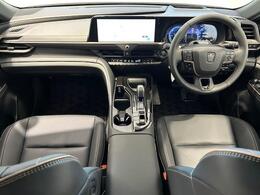 4WD/寒冷地仕様/モデリスタエアロセット/純正ナビ/アラウンドビューモニター/トヨタセーフティセンス/ヘッドアップディスプレイ/デジタルインナーミラー/クリアランスソナー/周辺車両接近時サポート