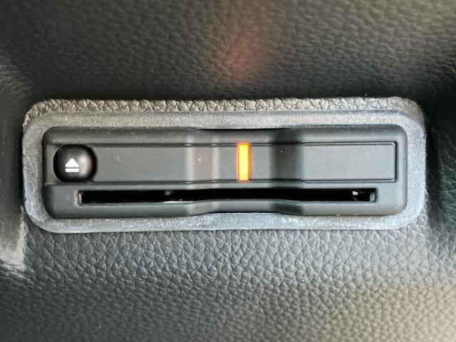 お車に合わせて無料保証以外にも、保証範囲、期間、距離を拡充させた有料保証もご用意しております！中古車の購入が初めてで不安・・・というお客様もご安心ください！