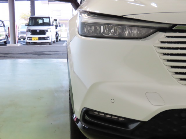 LEDヘッドライトで夜間や雨天時のドライブを明るくサポート！省電力、耐久性にも優れています。