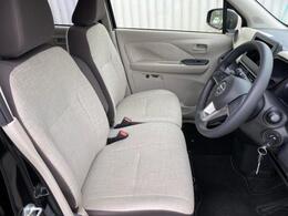 「この車の写真をもっと見たい」「状態が気になる」「この装備はついている？」どんな小さな疑問でもお気軽にお問い合わせください！