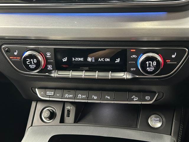 【オートエアコン】年中快適な空間を提供でき、左右独立型となりますので個々の温度設定が可能です。