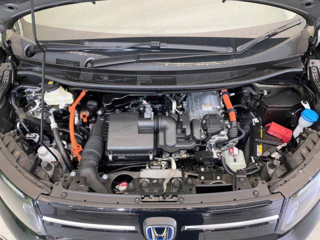 親切・丁寧な専門メカニックスタッフが応対！・車検・点検整備・事故等の修理などアフターサービスも安心。お車のカスタマイズもネクステージのサービススタッフまでご相談ください！