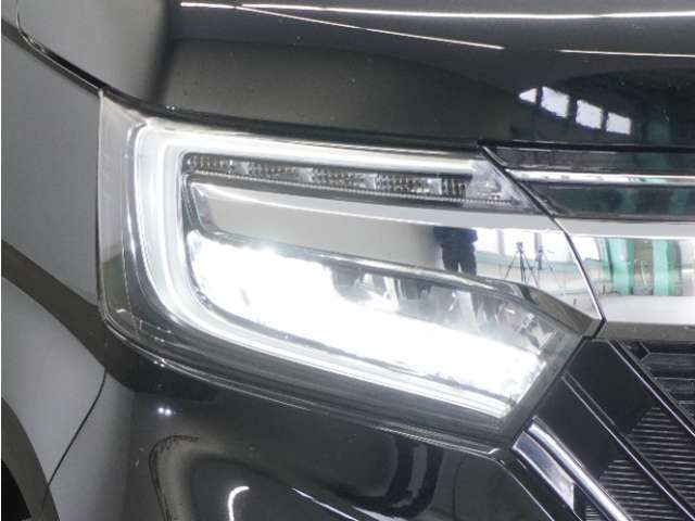 ◆LEDヘッドライト◆　LEDライトは、明るく視認性が良く、省エネで環境にもやさしいヘッドライトです！