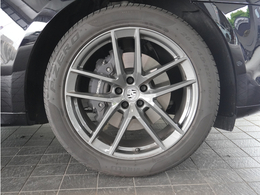 20インチ Macan S ホイール（ダークチタン塗装）(標準)