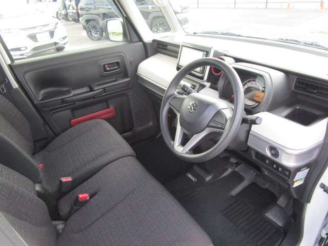 保証期間中、お車の調子が悪くなった場合、自社工場にて責任を持って対処させて頂きます。ご購入後もどうぞ安心してお乗りください。