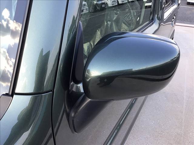 大量仕入＋大量販売【大量一括仕入れによるコスト削減】【大量販売だからできる薄利多売方式】【効率的なシステム化で最少人数のスタッフで運営し人件費低減】で低価格を実現しました！