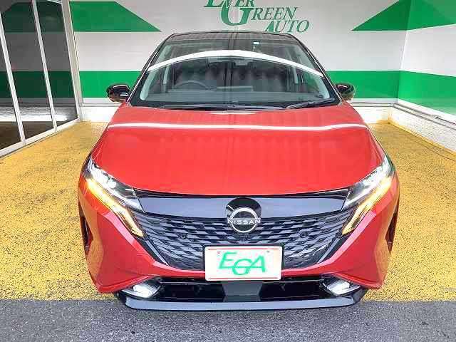 自動衝突被害軽減ブレーキ搭載車です！障害物センサーも付いてます！