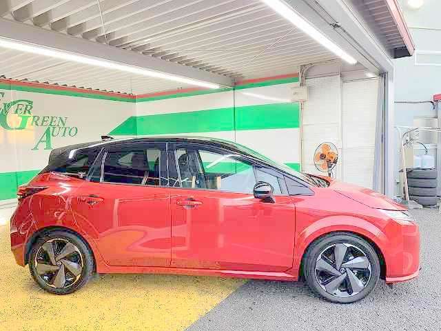 禁煙車です！また、ミラーウインカー・ドアバイザー・プライバシーガラス付きです！