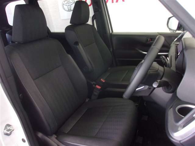 スッキリとした運転席周り！