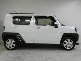 ワンオーナー　禁煙車　9インチスマホ連携ディスプレイオーディオ　Bluetooth　バックカメラ　HDMI接続　ACC　シートヒーター　ワイドバイザー　USBソケット　メッキガーニッシュ　　ステアリングスイッチ