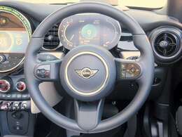 ◆体に合せてステアリングポジションを設定できるチルト機能付◆