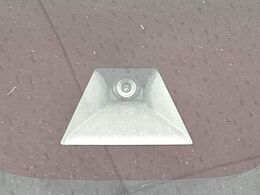【エマージェンシーブレーキ】走行中に前方の車両等を認識し、衝突しそうな時は警報とブレーキで衝突回避と被害軽減をアシスト。より安全にドライブをお楽しみいただけます。