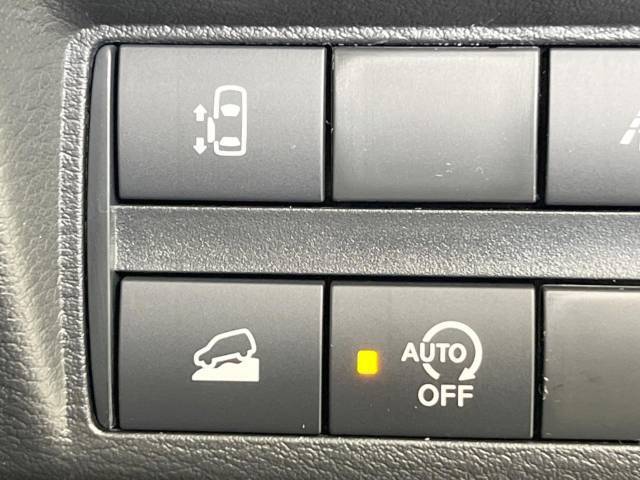 【パワースライドドア】スマートキーや運転席のスイッチでスライドドアの開閉が可能♪電動だから力を入れてドアを開ける必要が無く、小さいお子様でも、重い荷物を持っている時もラクに開け閉めできます♪