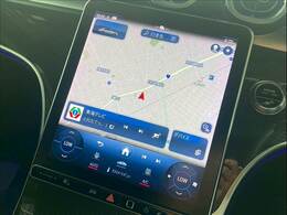 純正ナビ搭載でロングドライブも快適！