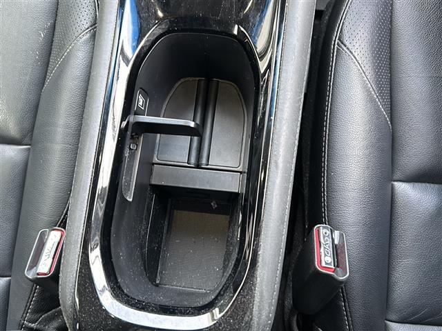 店舗にて現車の確認もいただけますので、お電話で在庫のご確認の上是非ご来店くださいませ！！！