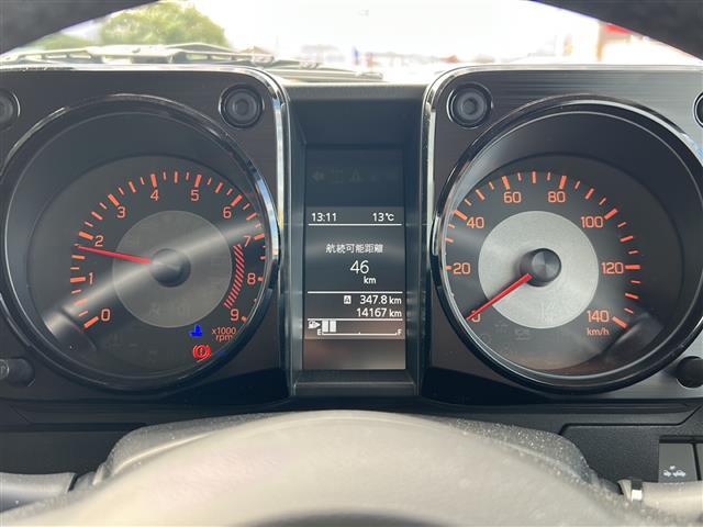 【スピードメーター】メーターがシンプルで見やすく運転しやすいですね！