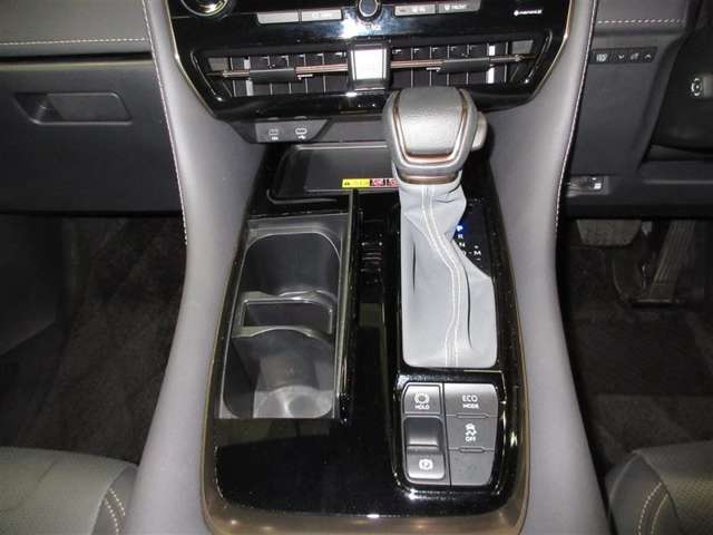 Mモード付きのシーケンシャルシフトマチック。