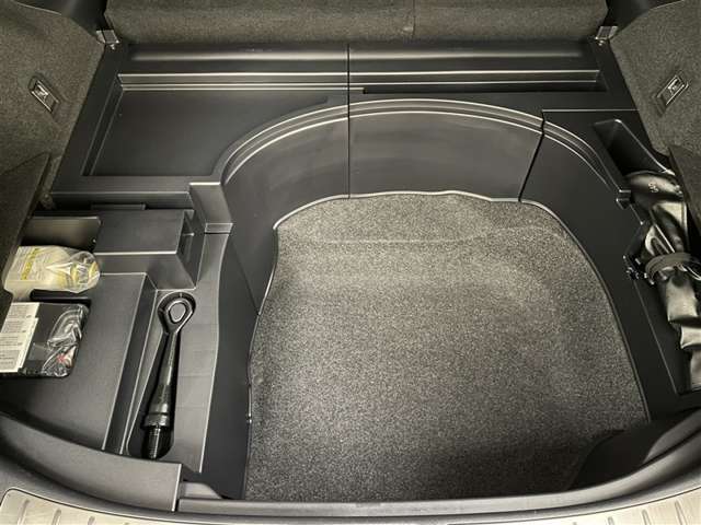 ラゲージ　床下収納スペースです。