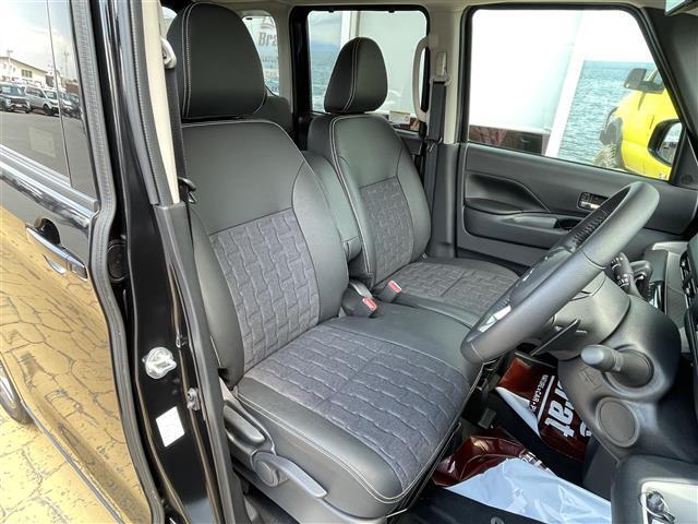 納車時、整備記録簿付きます。点検項目、交換部品など記録簿によりスタッフよりご説明致します。また、自信のある車両状態だからこそ『全車保証付』でご提供しております。（経過年数によって保証期間が異なります）