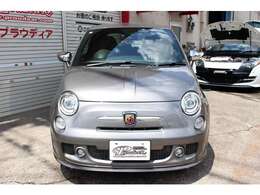 キセノンヘッドライト装備！スポーティ装備のコンペティツィオーネです！