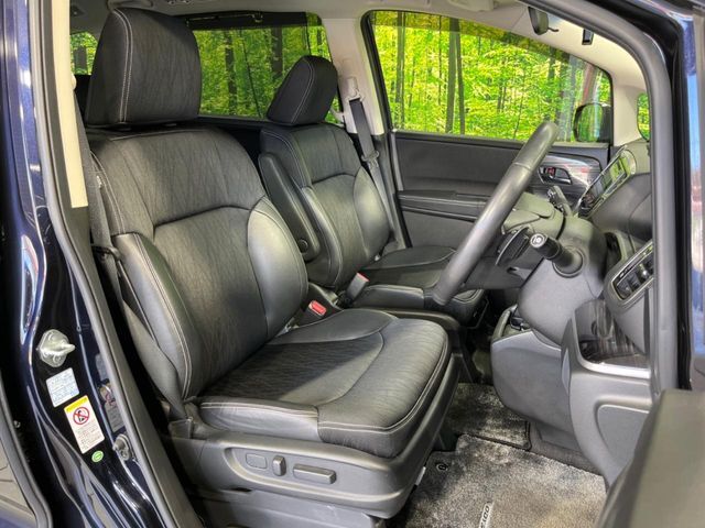 【パワーシート】スイッチ一つで簡単にシートの微調整が可能！電動だから力もいりません！快適なシートポジションにセットして、快適なドライブをお楽しみください。