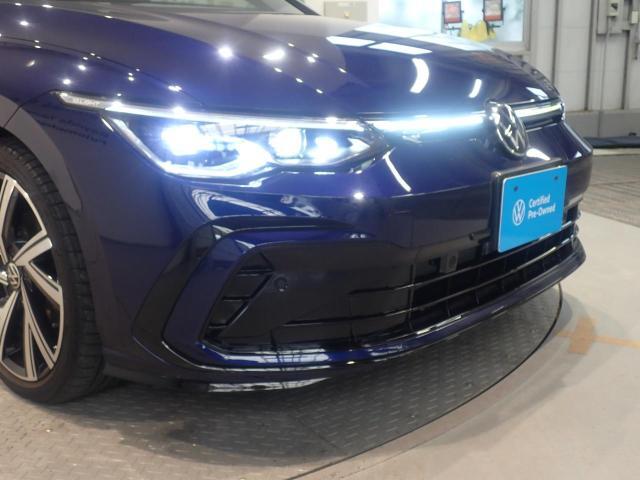 LEDヘッドライト自然光に近いLEDの光が明るく夜道を照らしドライバーの疲労と消費電力を軽減、