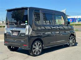 販売だけではなく、大切に乗られてきたお車も、納得の価格で買い取り致します。展示をメインとして仕入れしておりますので、価格にも自信がございます。お気軽にお問合せ下さい。