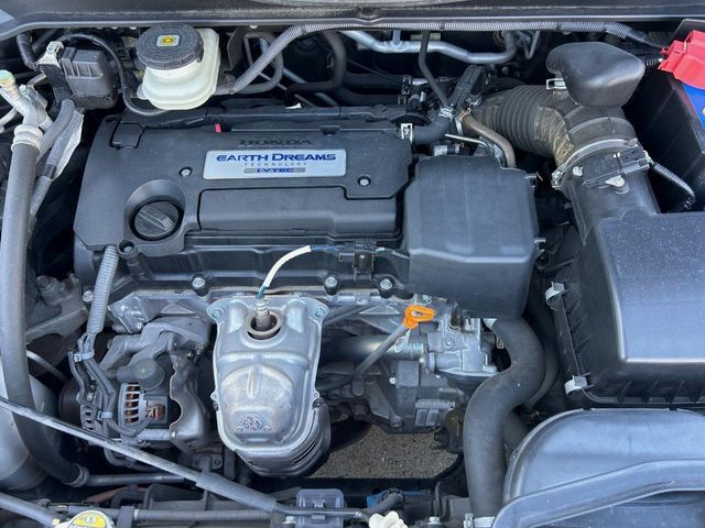 親切・丁寧な専門メカニックスタッフが応対！・車検・点検整備・事故等の修理などアフターサービスも安心。お車のカスタマイズもネクステージのサービススタッフまでご相談ください！