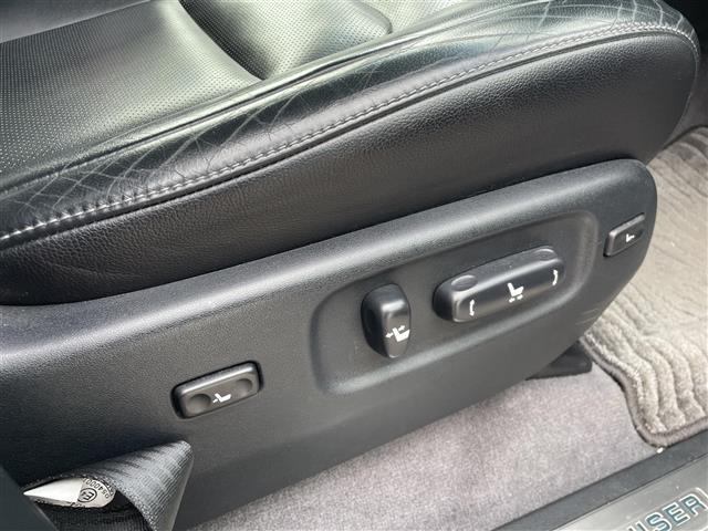 みなさまのお車選びのお手伝いをさせてください！スタッフ一同心よりご来店、お問い合わせをお待ちしております！