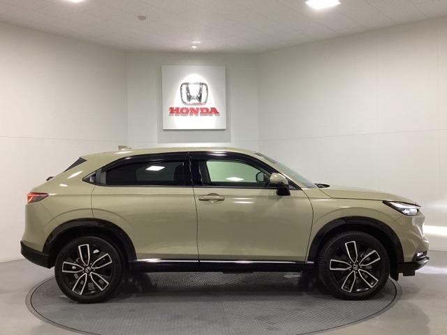 購入後も自社指定整備工場完備でお客様の愛車をしっかりサポート致します！御納車時には安全かつ安心してお乗り頂けるようホンダ専門知識を持つ整備スタッフが点検・整備・装備も説明をしてお渡ししております。