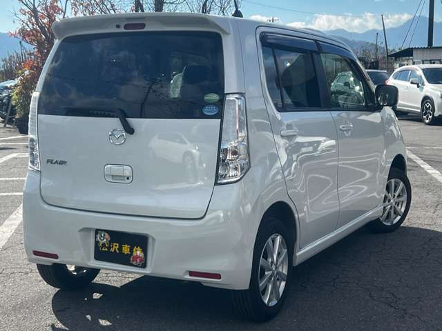 ★自社整備工場を完備！車検・定期点検・オイル交換はもちろん、板金も専用工場で丁寧な仕上げが自慢です！★お問い合わせは026-293-8630までお気軽にどうぞ♪