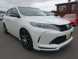 お客様のカーライフをサポートする営業STAFFが皆様のクルマ選びをお手伝いをさせていただきます☆