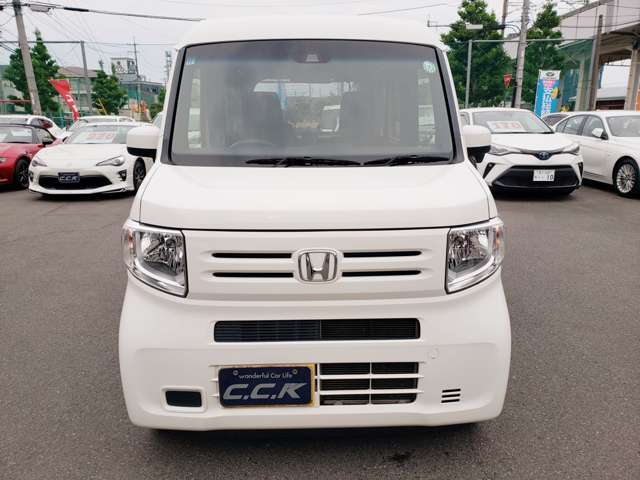 お値段以上の上質なお車ばかりを取り揃えておりますのでを是非、ご覧下さい！！