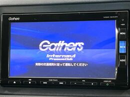 【純正ナビ】人気の純正ナビを装備。オーディオ機能も充実しており、Bluetooth接続すればお持ちのスマホやMP3プレイヤーの音楽を再生可能！毎日の運転がさらに楽しくなります！！