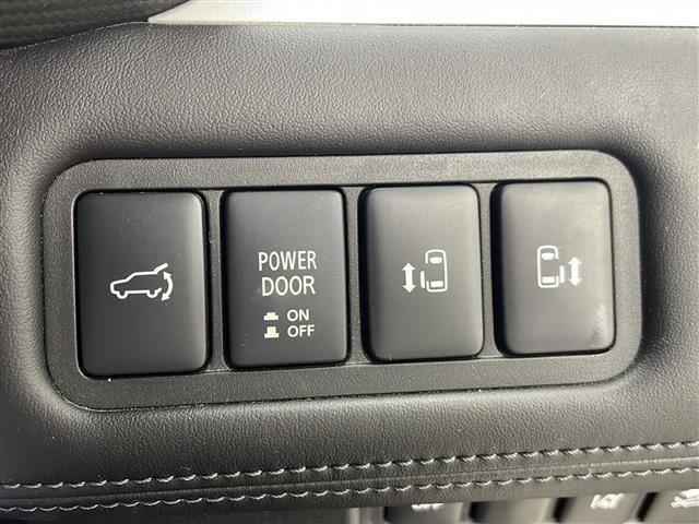 【運転席操作部】快適なドライブを楽しむための機能が装備されています！運転席から触れるので、使いやすいです！除菌プランいれていただくと、さらに清潔で安心していただけます！