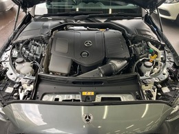 「認定中古車」は納車前整備がポイントです。メルセデス・ベンツの定める厳しい基準をクリアしたお車のみご案内させて頂きます。納車前整備はメーカー規定に基づき自社工場で入念に行なわれます。