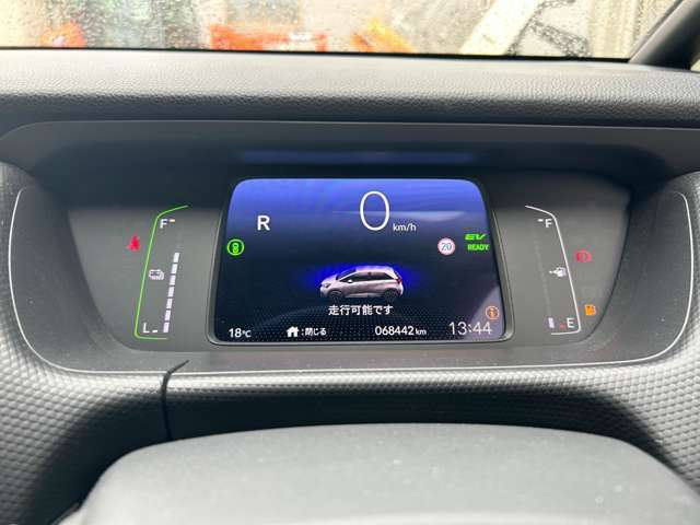 視野性の高いメーターで気持ちも高揚します！！