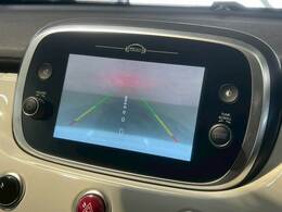 【バックモニター】を装備で駐車が苦手な方でも安心です。