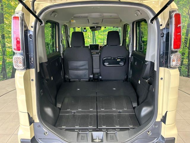 普段のお買い物や通勤、送迎等に十分な荷室スペースを確保しております。セカンドシートを倒すと、大きな荷物の積載も可能です♪