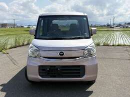 室内展示場を完備しておりますので、天候の悪い日でもゆっくりと車両をご覧下さい。