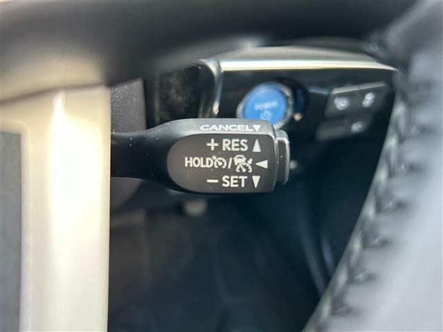 ToyotaSafetySense　P　純正9型SDナビ　フルセグTV　バックカメラ　ビルトインETC　レーダークルーズコントロール　クリアランスソナー　純正15インチAW　ドライブレコーダー