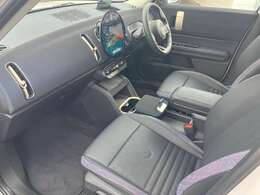 ★全国の正規ディーラーにて、対応可能な認定中古車保証付となります。アフターメンテナンスもお近くの正規ディーラーで可能でございます。遠方の方もご安心してお選びいただけます。